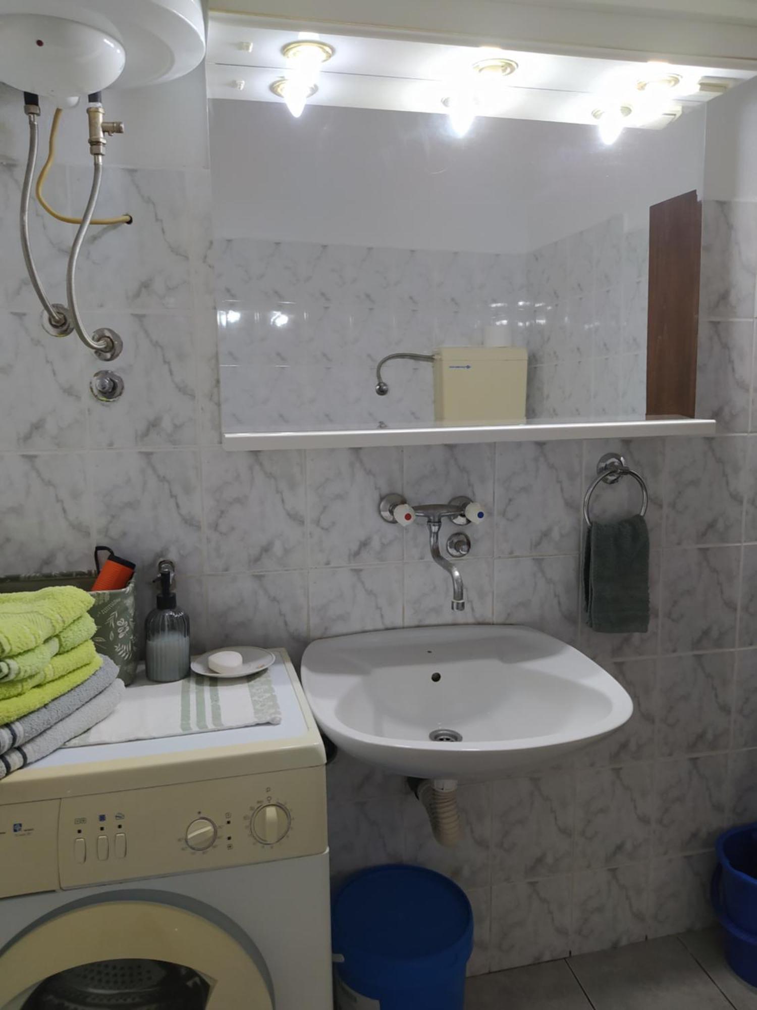 Oaza Mira Porodicna Kuca Za Opustanje Villa อาปาติน ภายนอก รูปภาพ